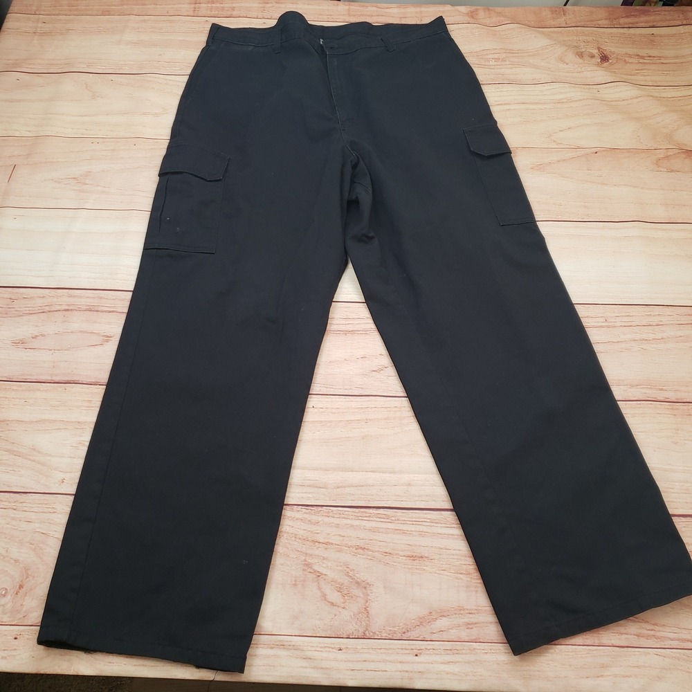 Dickies Pants Mens 40x32 Black Loose Fit Cargo Work (Measures 39x30) 7113038BK